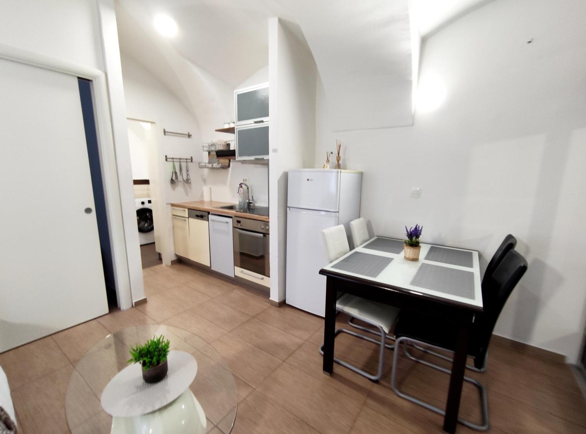 Studio Apartment Sisters 3-4 Ljubljana Ngoại thất bức ảnh